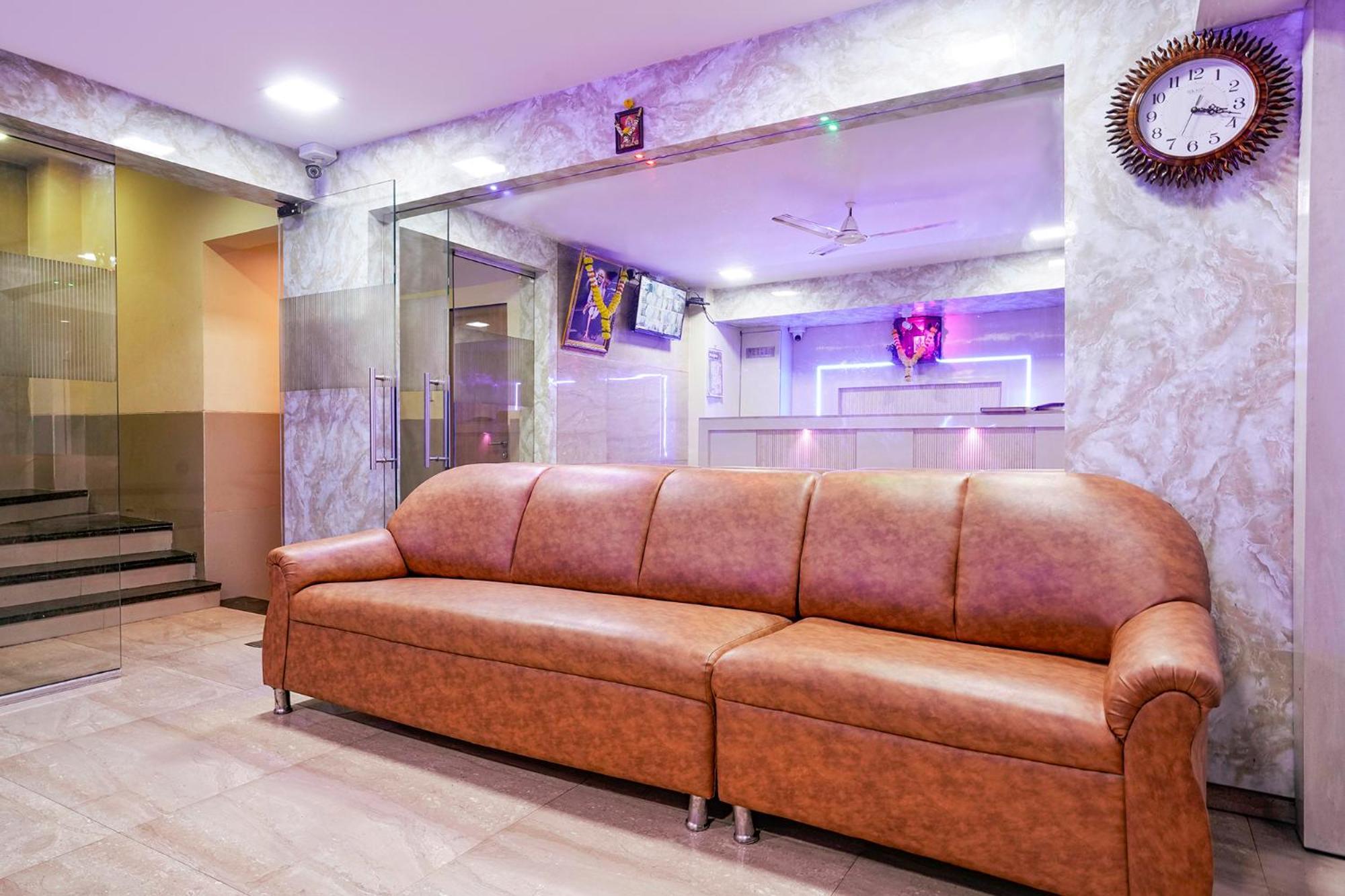 Vashi Fabhotel Everest מראה חיצוני תמונה