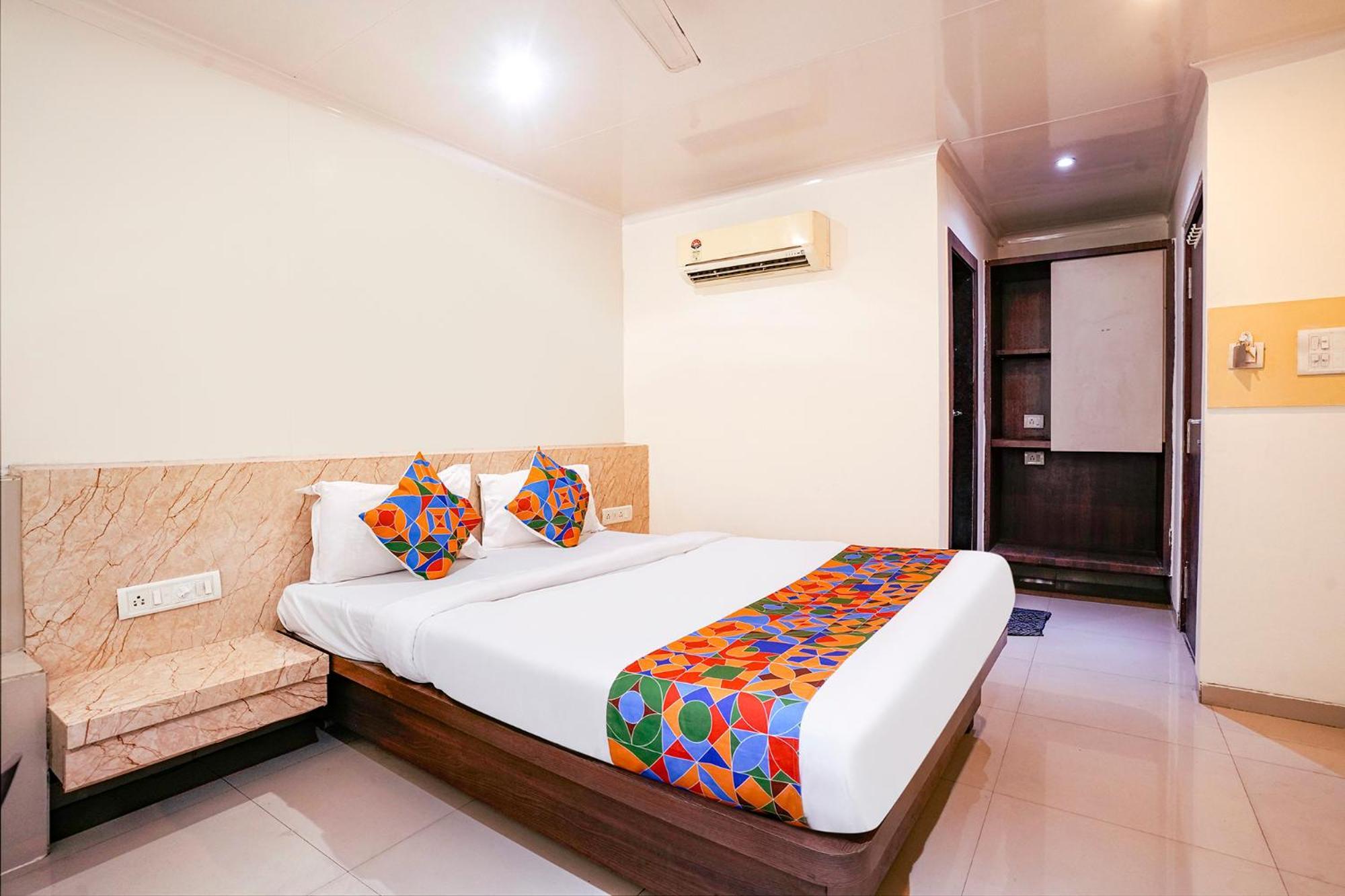 Vashi Fabhotel Everest מראה חיצוני תמונה