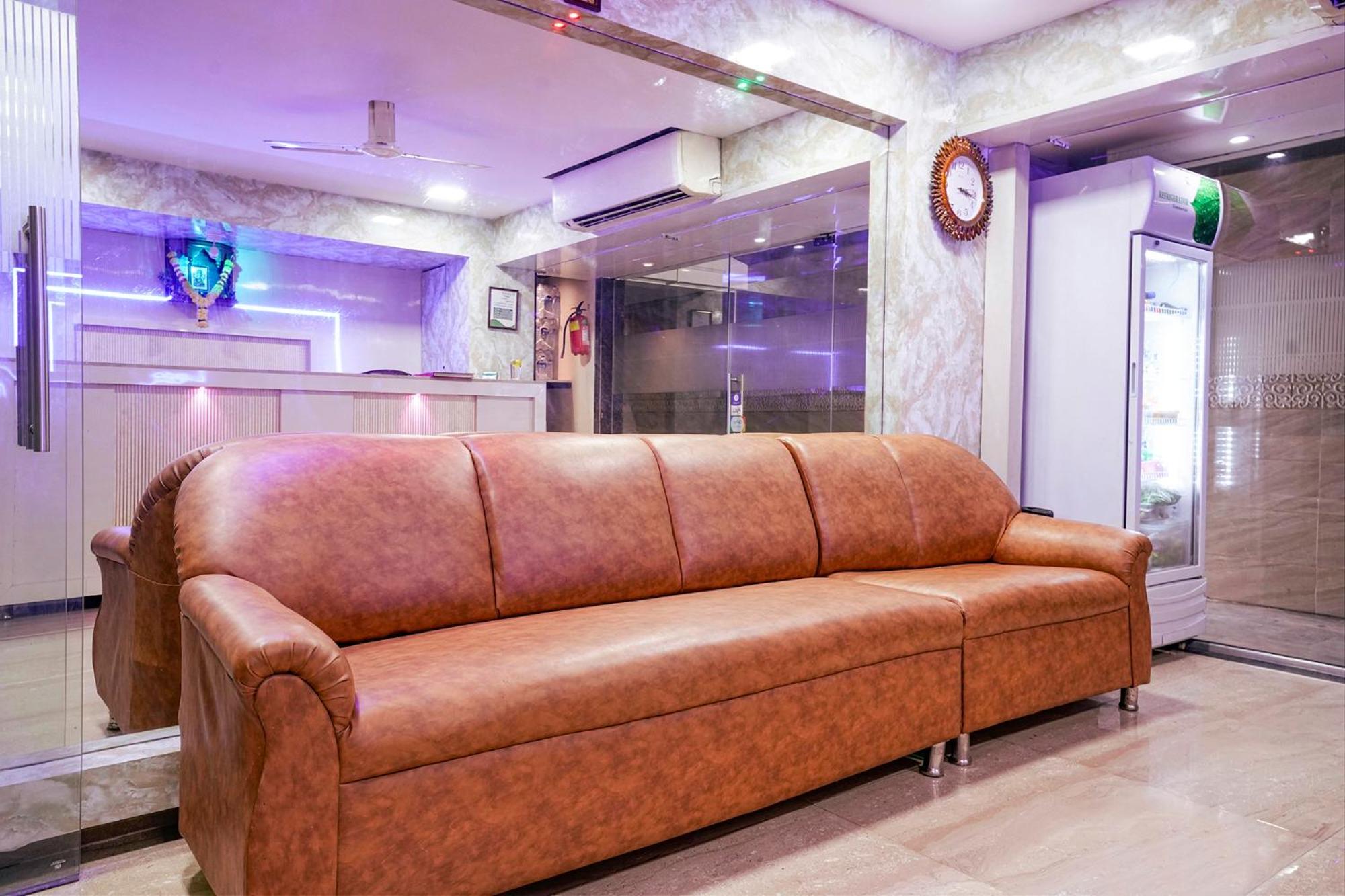 Vashi Fabhotel Everest מראה חיצוני תמונה